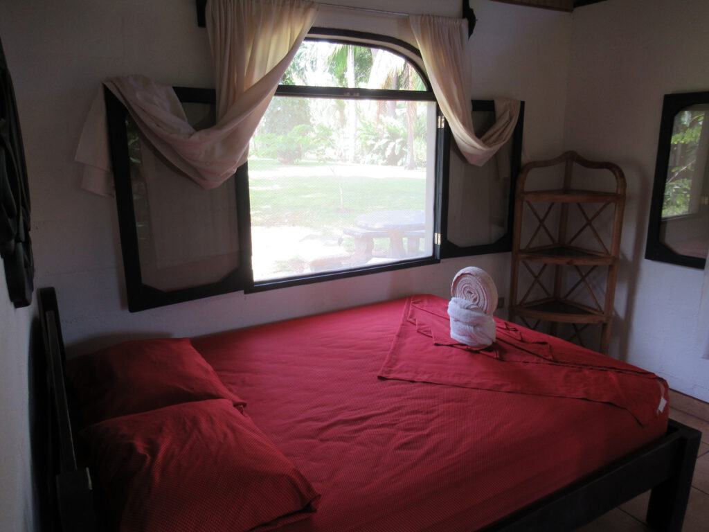 Accommodation Eco Lodge rooms and apartments