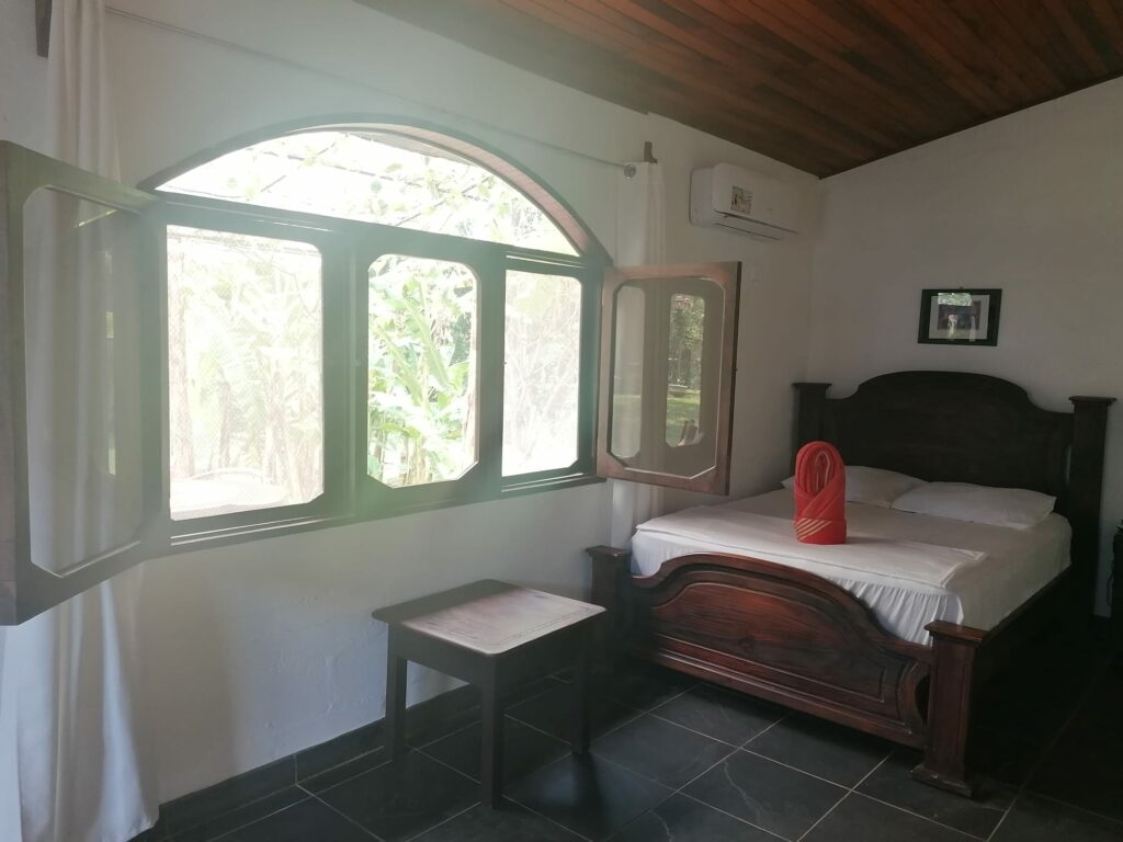eco-lodge double bed room